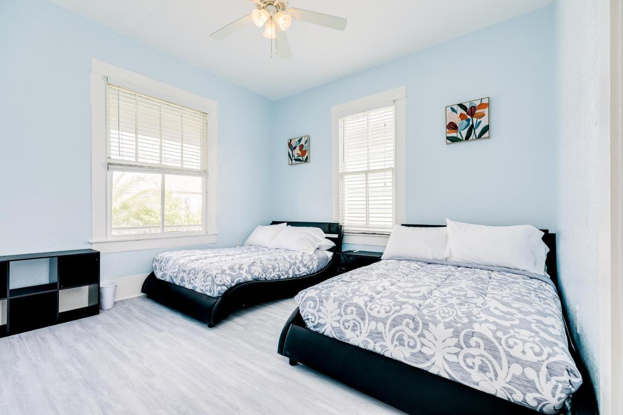 Villa Ocean Waves Galveston Exterior foto